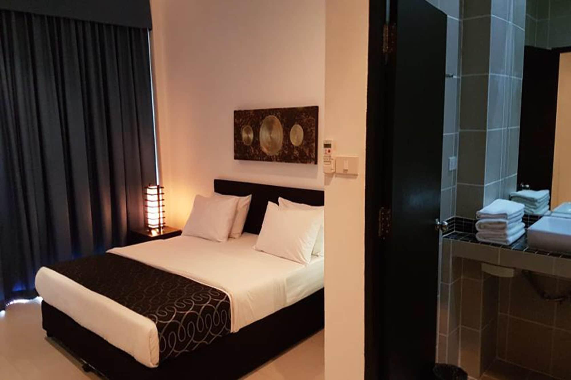 East Suites Pattaya Bagian luar foto