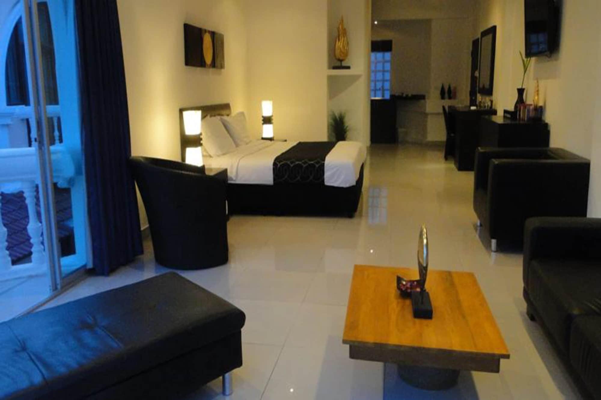 East Suites Pattaya Bagian luar foto