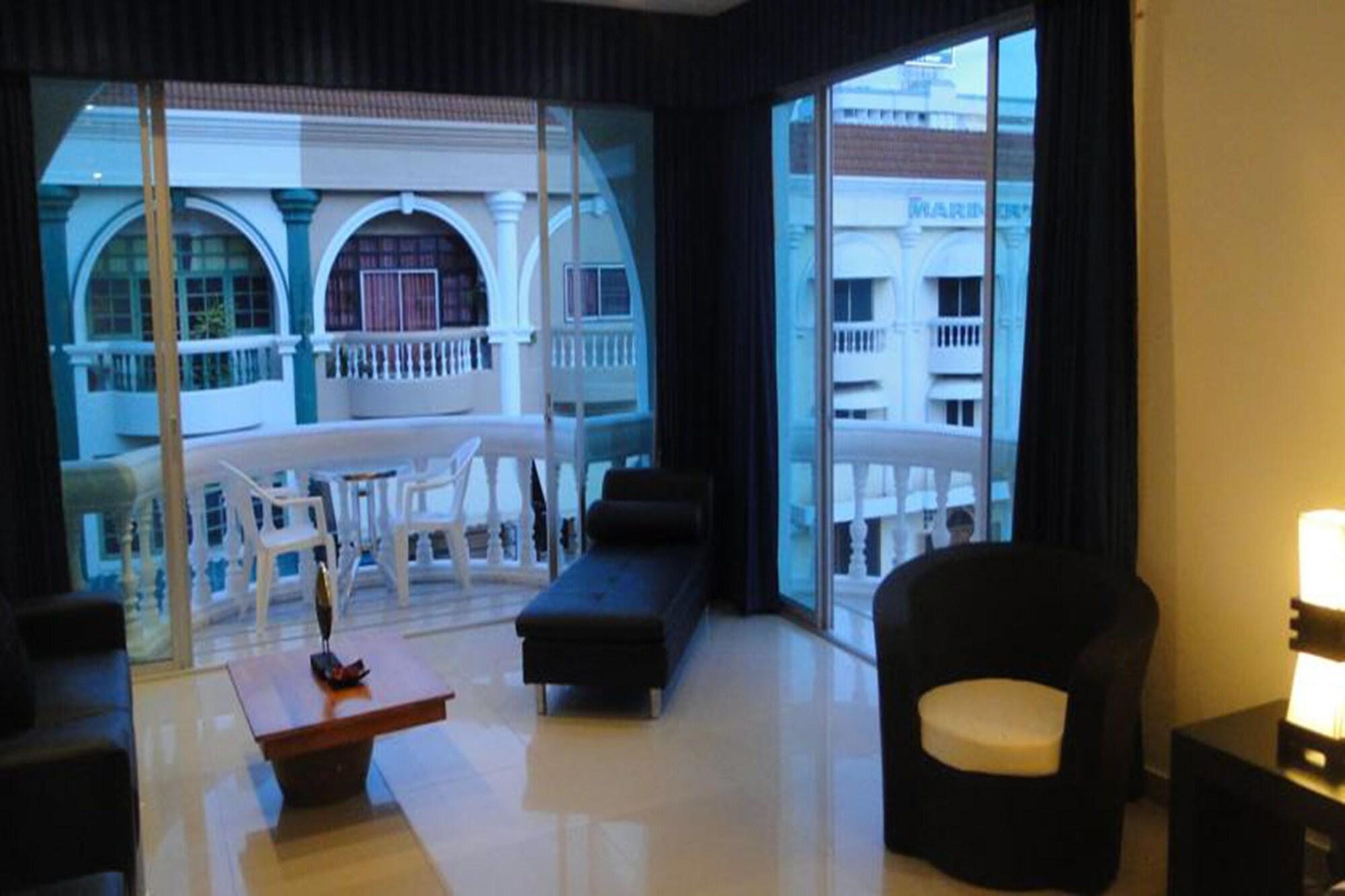 East Suites Pattaya Bagian luar foto