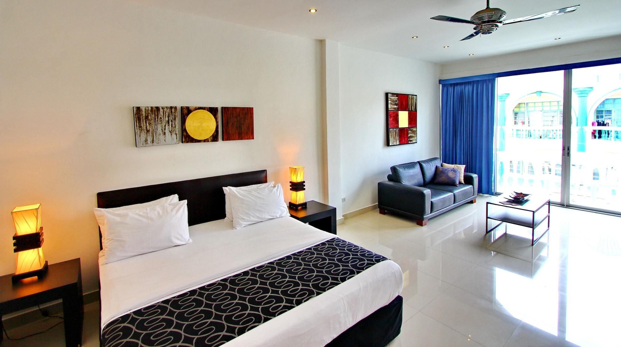East Suites Pattaya Bagian luar foto