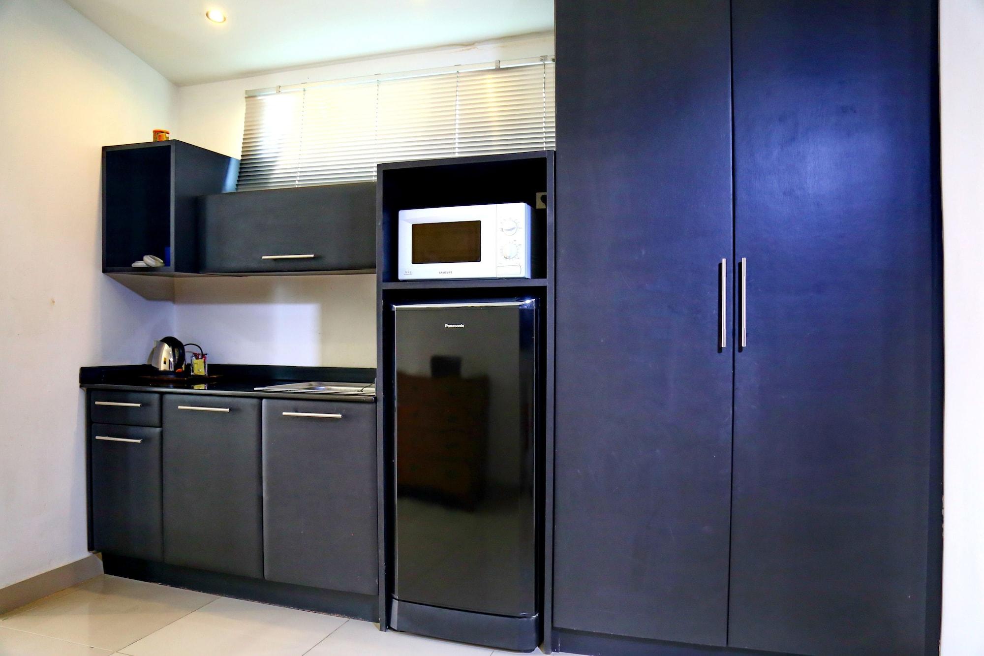 East Suites Pattaya Bagian luar foto